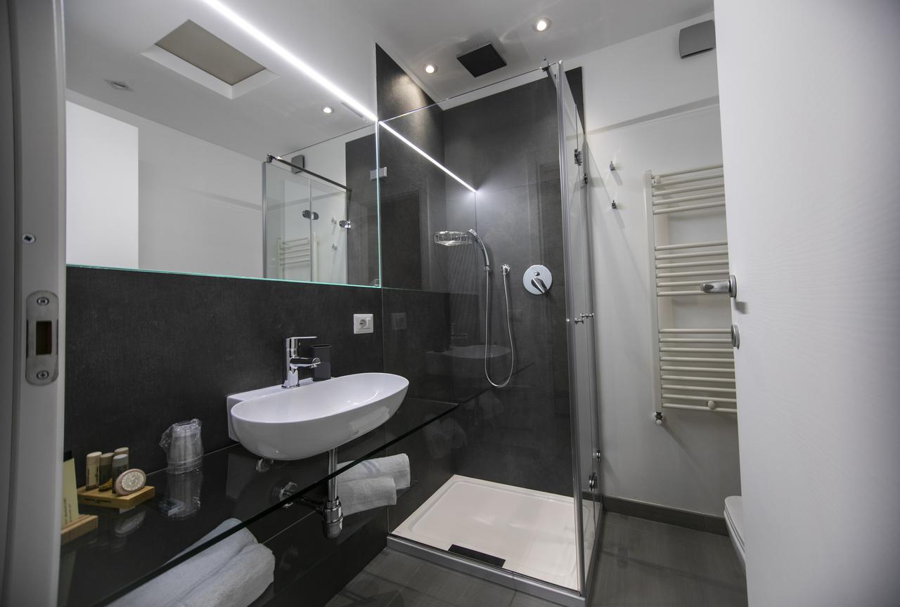 Suite Quaroni Palermo Exteriör bild